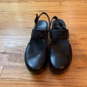 Dansko Black Leather Clogs 40